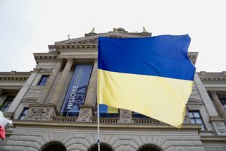 Proč už se na muzeum nevejde ukrajinská vlajka ane...